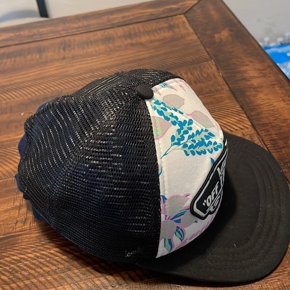 VANS Off The Wall Snap Back Cap - Picture 3 of 8